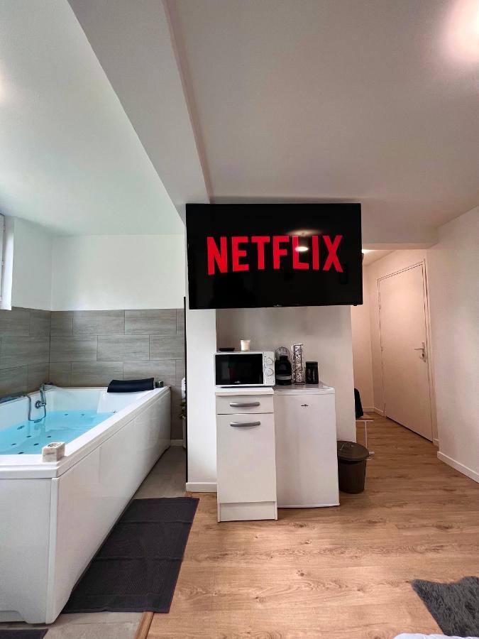 Studio Cosy Spa Montmagny Exterior photo